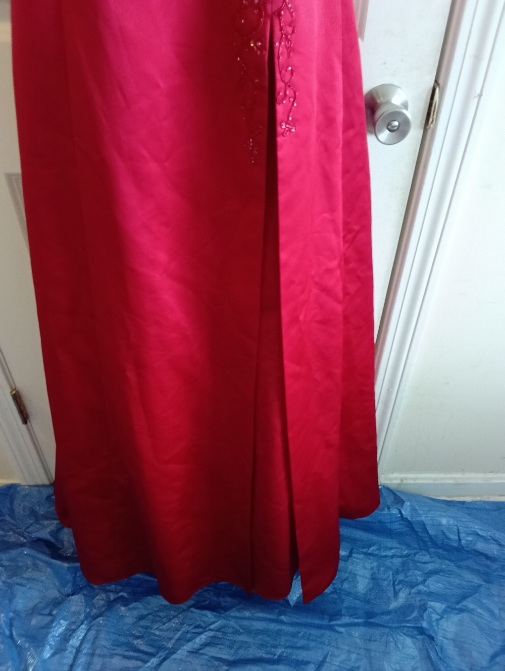DAVID'S BRIDAL Strapless Red Evening Gown SIZE 8 - Picture 9 of 15